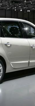 RENAULT Generazione
 Grand Scenic  Caratteristiche tecniche
